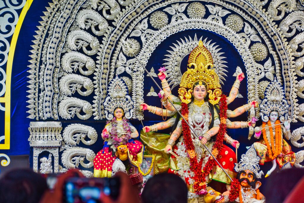 Top 10 Durga Puja Pandal in Mumbai 2023 